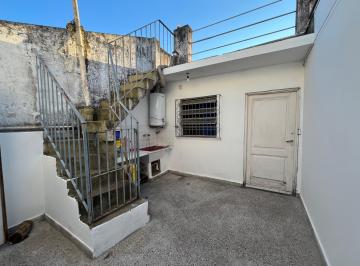 Departamento de 3 ambientes, Ituzaingó · Departamento 1er. Piso por Escalera