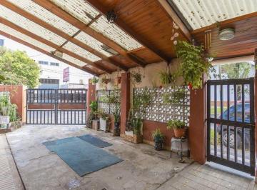 Casa · 70m² · 3 Ambientes · 1 Cochera · Venta Casa 3 Ambientes Lomas de Zamora