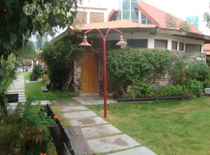 Hotel · 1215m² · 10 Ambientes · 13 Cocheras