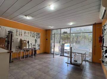 RCP-RCP-2124_2 · Local. | Castelli Al 100