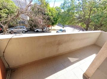 Departamento de 2 ambientes, Córdoba · Dpto 1 Dor C/balcón 1er Piso Fte Alta Córdoba Isabel La Católicaa 150 m. Plaza