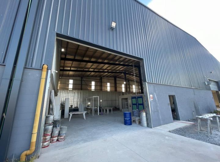 Bodega-Galpón · 1210m²
