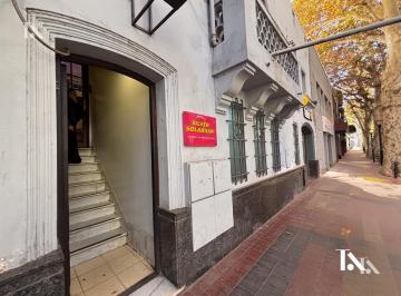 Local comercial · 381m² · 10 Ambientes · Local Céntrico Venta Av España Mendoza - 381 m²