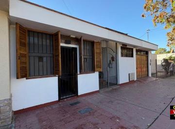 Casa de 6 ambientes, Las Heras · Inmobiliaria Otero Te Ofrece a Precio de Real Oportunidad, Casa en Venta.