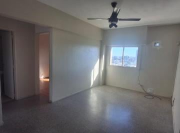 Departamento de 2 ambientes, Caballito · 2 Amb Venta en Caballito. a m de P. Goyena. Muy Luminoso. Vista. Apto Creditoi