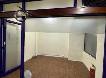 Local comercial · 20m² · 1 Ambiente · Local Comercial en Alquiler - 1 Baño - Microcentro