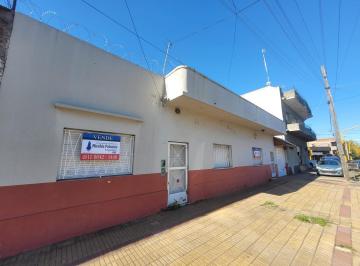 Casa · 200m² · 5 Ambientes · 1 Cochera · Casa Multifamiliar (3 Casas en 1)