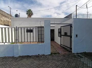 Casa · 170m² · 3 Ambientes · Casa a Reciclar 2 Dorm. en Bº Saladillo