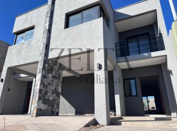 Departamento de 5 ambientes, Maipú · Vendo Dúplex en Barrio Vista Oliva, Maipú
