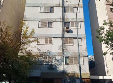 Departamento de 2 ambientes, Caballito · 2 Amb Lateral Piso Alto Super Luminoso - Caballito - Rio de Janeiro 300