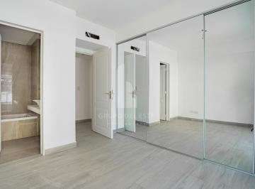 Departamento · 85m² · 3 Ambientes · 1 Cochera · Departamento en Flores