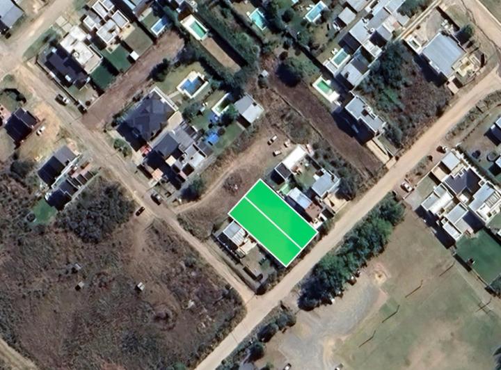 Terreno · 300m²