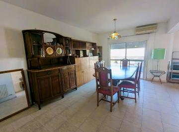 Departamento de 3 ambientes, Bahía Blanca · Amplio Departamento 2 Dorm. - Balcón - Cochera Opcional
