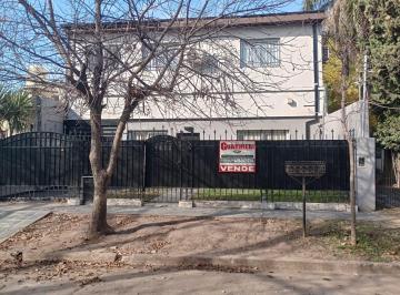 Casa de 5 ambientes, Hurlingham · Casa 5 Ambientes con Piscina (Hurlingham)