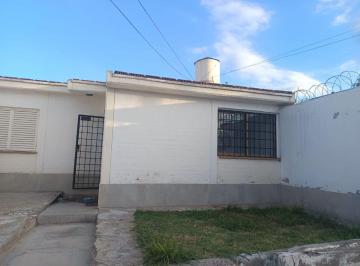 Casa de 4 ambientes, Las Heras · Venta Casa + Dpto B°smata