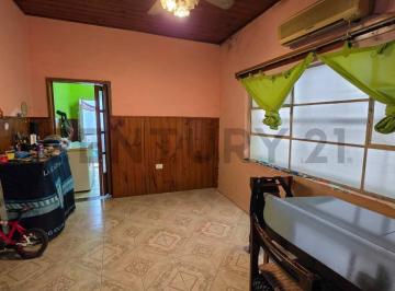 Oficina comercial · 135m² · 4 Ambientes · Venta | Oportunidad | 2 PH Contiguos en Haedo Sur | 135 m² Totales