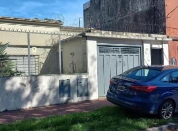 Terreno · 374m² · Terreno en Venta Dos Casas a Refaccionar San Martin