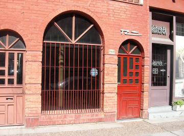 Local comercial · 40m² · Local con Entrepiso, Baño y Kitchinet 40 m²