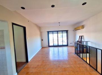 Casa · 85m² · 4 Ambientes · Venta PH 4 Amb Entrada Independiente San Justo