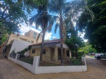 Casa · 150m² · 3 Ambientes · 3 Cocheras · Casa en Pleno Centro de San Miguel Apta Profesional o Vivienda!