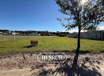 Terreno · 1350m² · Lote en Venta de 1350 m² en Barrio Quintas de Italia V