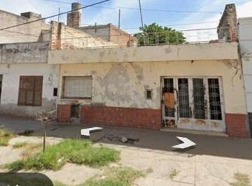 Casa de 3 ambientes, La Banda · Casa a Reciclar a m de Plaza Belgrano