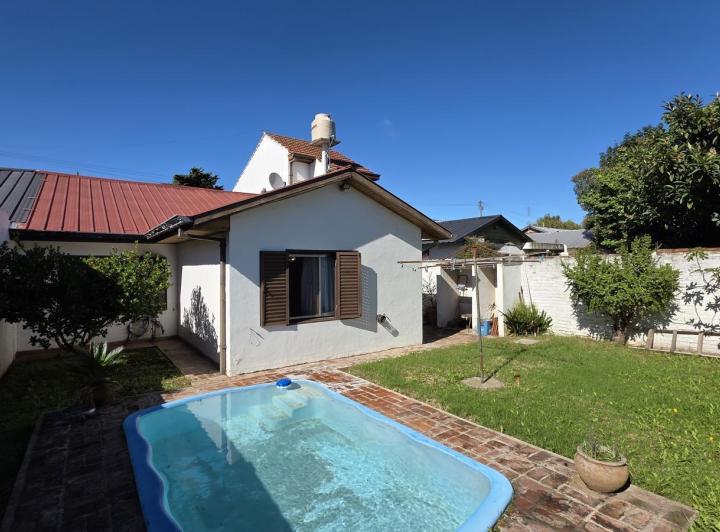 Casa · 166m² · 4 Ambientes · 1 Cochera