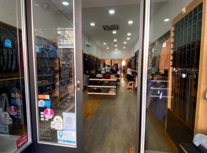 Local comercial · 258m²