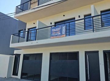 Casa de 2 ambientes, Tigre · Triplex Estreno en Venta 2 Ambientes con Cochera en Tigre Centro