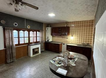 Casa · 150m² · 3 Dormitorios · Casa en Alquiler 3 Habitaciones con Gran Terraza, San José Guaymallén