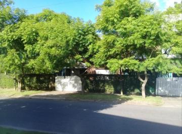 Casa · 120m² · 5 Ambientes · 2 Cocheras · Casa en Venta en Gonnet
