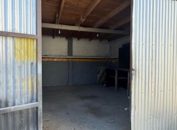 Bodega-Galpón de 2 ambientes, La Plata · Galpón Comercial en Alquiler en La Plata