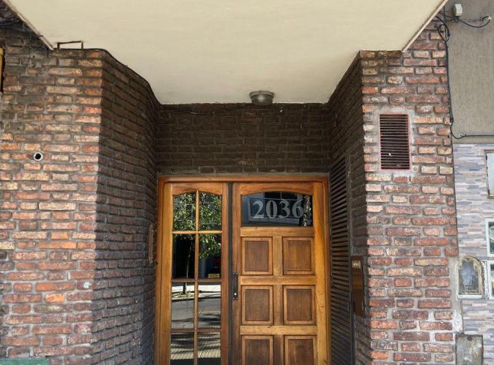 Departamento 2 Ambientes Frente con 2 Balcones Apto Profesional