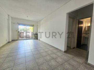 Departamento · 50m² · 2 Ambientes · 1 Cochera · Venta Departamento 2 Ambientes Al Frente con Cocina Separada y Cochera - Morón Centro