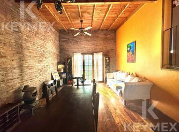 Casa · 326m² · 6 Ambientes · Casa a Reciclar 5 Dorm. en Venta La Plata