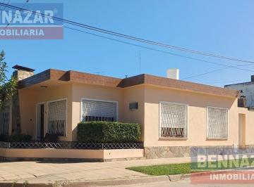 Casa · 120m² · 2 Dormitorios · 1 Cochera · Casa en Venta