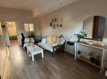 Casa · 125m² · 4 Ambientes · 1 Cochera · Venta Casa 2 Dorm. Barrio Parque