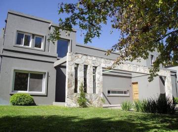 Casa de 5 ambientes, San Miguel · Casa 5 Ambientes en Buenos Aires Golf