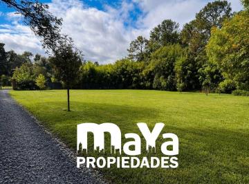 Quinta vacacional · 235m² · 6 Ambientes · 1 Cochera · Hermosa Casa Quinta en Venta - Parque Natura