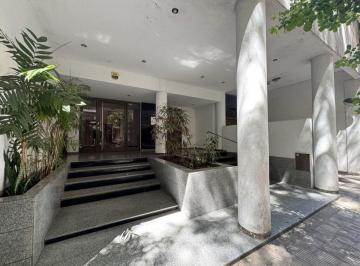Departamento de 4 ambientes, Rosario · Departamento de Tres Dorm. con Cochera en Zona Rio