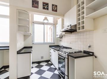 Departamento · 72m² · 3 Ambientes · Recoleta - 2 Dorm + 2 Baños Reciclado C/ Terraza Compartida