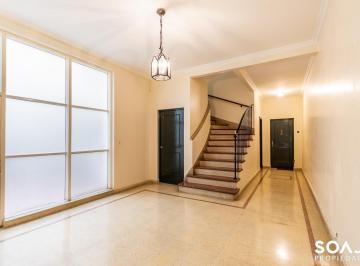 Departamento · 72m² · 3 Ambientes · Recoleta - 2 Dorm + 2 Baños Reciclado C/ Terraza Compartida