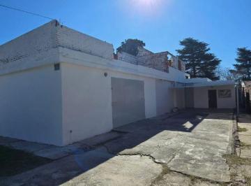 Bodega-Galpón de 8 ambientes, Villa Carlos Paz · Depósito en Alquiler en Villa Carlos Paz 120 m Cub, Cocina y Baño