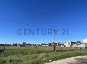 Terreno · 30m² · Lote en Venta en Barrio Savoia.