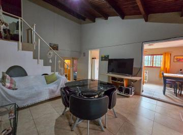 Casa de 4 ambientes, San Antonio de Arredondo · San Antonio de Arredondo Casa en Venta 3 Dorm. Superficie Total 702 m² - Escritura