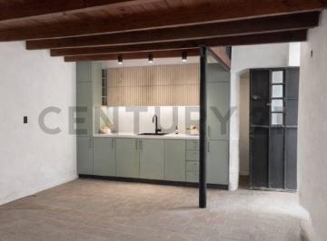 PH · 21m² · 2 Ambientes · Venta PH Al Frente con Entrada Independiente - Luminoso – Gran Potencial Para Reciclar