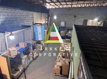 Bodega-Galpón · 300m² · Galpon en Alquiler en Benavidez Tigre
