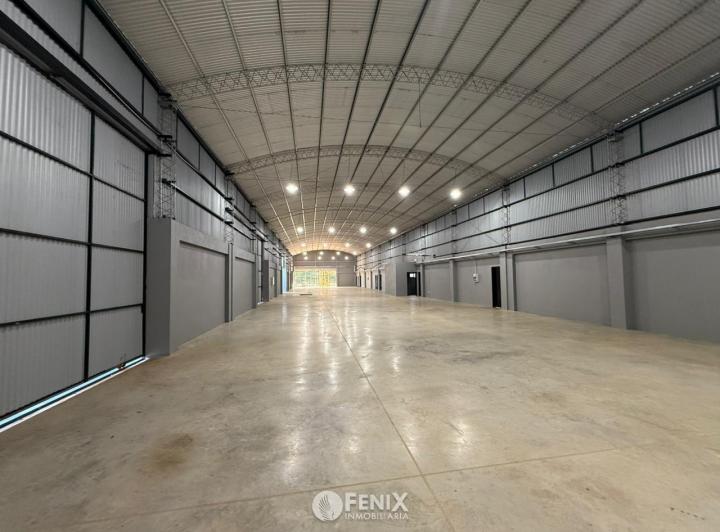 Bodega-Galpón · 800m²