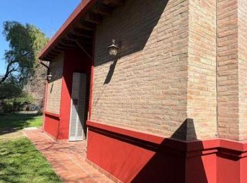 Casa de 7 ambientes, Villa Allende · Casa en Venta Villa Allende Golf