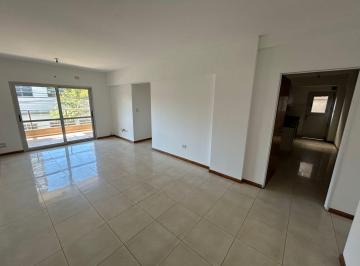 Departamento · 82m² · 3 Ambientes · Departamento 3 Amb C/ Patio y Balcon en Villa Luro